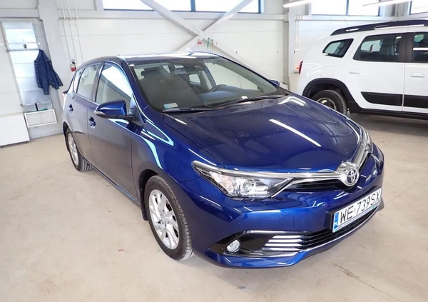 Toyota Auris cena 69000 przebieg: 57696, rok produkcji 2018 z Drobin małe 211